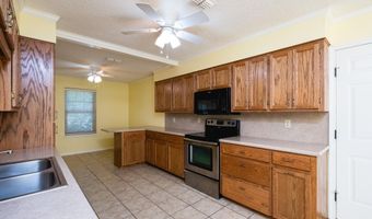 304 Dogwood Dr, Benton, AR 72019