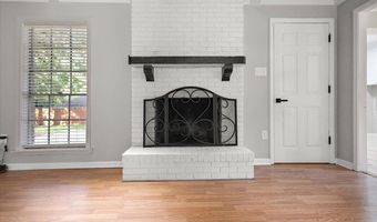 36 Pebble Hill Dr, Brandon, MS 39042
