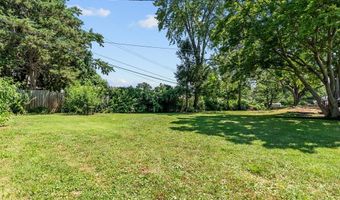 9515 Koerber Ln, Affton, MO 63123
