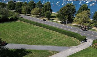 1 Harborview Dr, Newport, RI 02840
