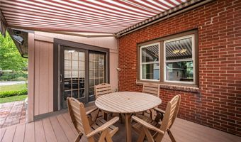 118 Allenhurst Rd, Amherst, NY 14226