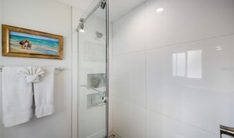 517 LOQUAT Dr, Anna Maria, FL 34216