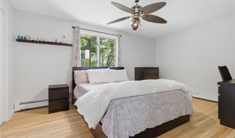 5 Aurora Dr, Cumberland, RI 02864