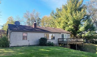 8619 N Fire Station Rd, Bloomfield, IN 47424