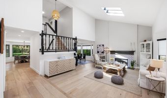 29455 Fountainwood St, Agoura Hills, CA 91301