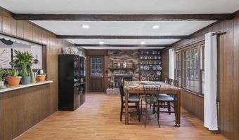 66 Loftus Cir, Bridgeport, CT 06606