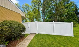 810 N LIMEKILN Pike, Ambler, PA 19002