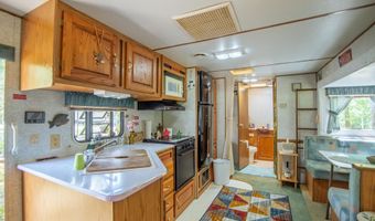 85 NELLS KNOB, Bath Springs, TN 38311