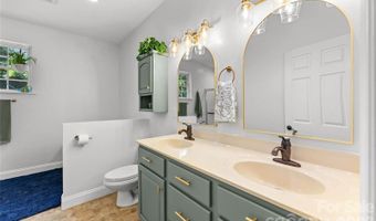 341 Pearson Dr, Asheville, NC 28801