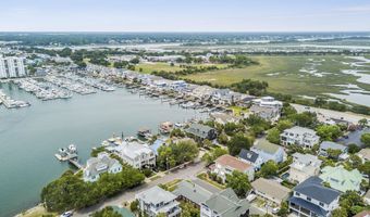 21 Island Dr, Wrightsville Beach, NC 28480