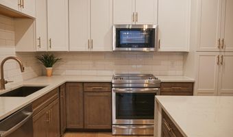 44691 WELLFLEET Dr 201, Ashburn, VA 20147