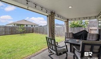 124 Cottage Ln, Atmore, AL 36502