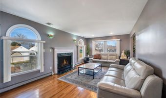 133 Wentworth Ave, Albertson, NY 11507