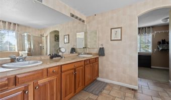 16896 E Maplewood Dr, Aurora, CO 80016