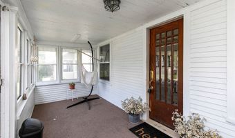 1427 Mattern Ave, Des Moines, IA 50316