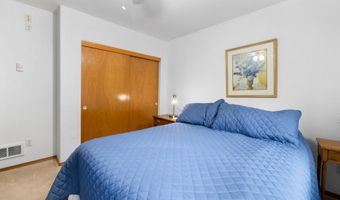 142 S QUADRANT St, Rockaway Beach, OR 97136