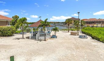 6005 ADAGIO Ln, Apollo Beach, FL 33572