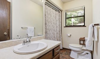 234 NATHAN St, Alexander City, AL 35010