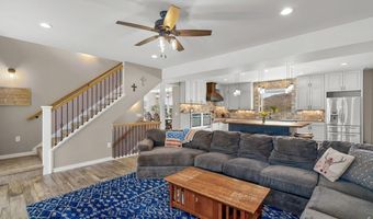 2051 Stove Prairie Rd, Bellvue, CO 80512
