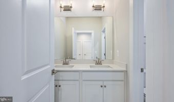 20189 NORTHPARK Dr, Ashburn, VA 20147