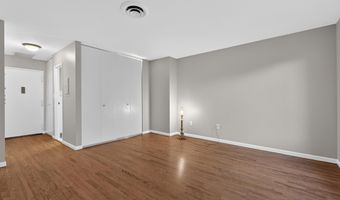 86 W 33RD St 211, Bayonne, NJ 07002