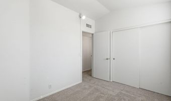 1294 N BLACKSTONE Dr, Chandler, AZ 85224