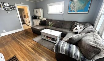 1204 S 2nd St, Aberdeen, SD 57401