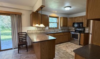 707 S GOLDENROD Dr, Appleton, WI 54914