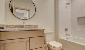725 Courtyard Ct, Ashland, NE 68003