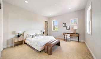 15850 Seville Ln, Encino, CA 91436