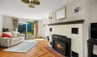 232 County Rd, Bourne, MA 02532