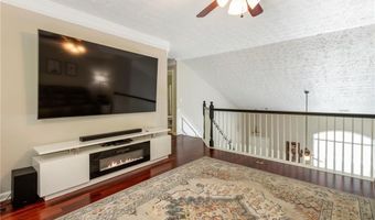 205 Weatherstone Xing, Woodstock, GA 30188