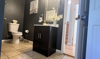 19 W Shore Ave, Manchester, NH 03109