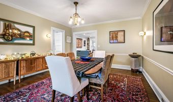 610 SOMERSET Rd 302, Baltimore, MD 21210