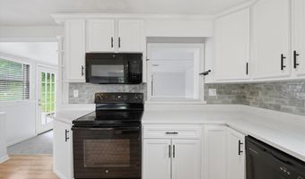 722 Redstone Dr, Allison Park, PA 15101