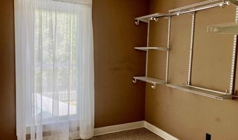 114 E 4th St, Augusta, KY 41002