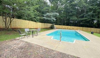 813 BROOKHAVEN Rd, Anniston, AL 36207