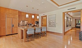 1 Bay Dr 5104, Lahaina, HI 96761