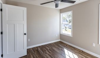 413 North Ave, Appomattox, VA 24522