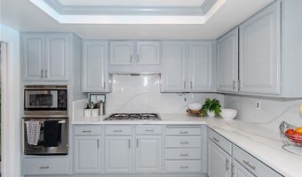 6415 E Stonebridge, Anaheim, CA 92807