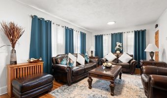 12 Hopewell Rd, Boston, MA 02136