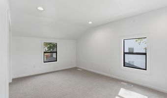 611 3rd St NW, Austin, MN 55912