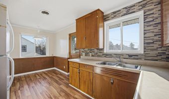 3033 Sullivant Ave, Columbus, OH 43204