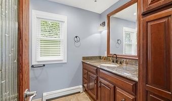 6354 Shenandoah Ave, Allen Park, MI 48101