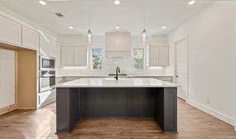 4005 Brown Bear Dr, Aledo, TX 76008
