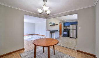 126 Leonore Rd, Amherst, NY 14226