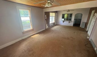 416 E 4th St, Baxter Springs, KS 66713
