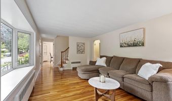 12 Hunt Rd, Bedford, MA 01730