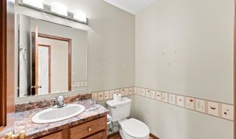 220 Yukon Pass, Auburn, IN 46706
