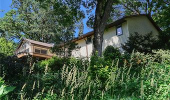 5820 139th St W, Apple Valley, MN 55124